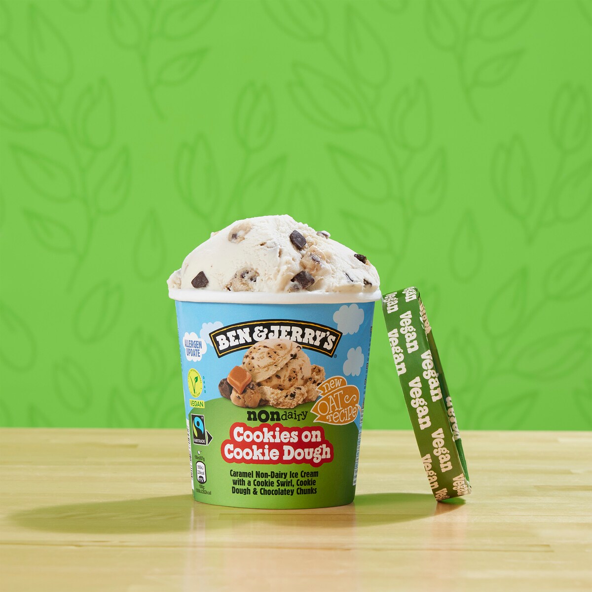 Cookies on Cookie Dough Non-Dairy - Pint 4 / 7